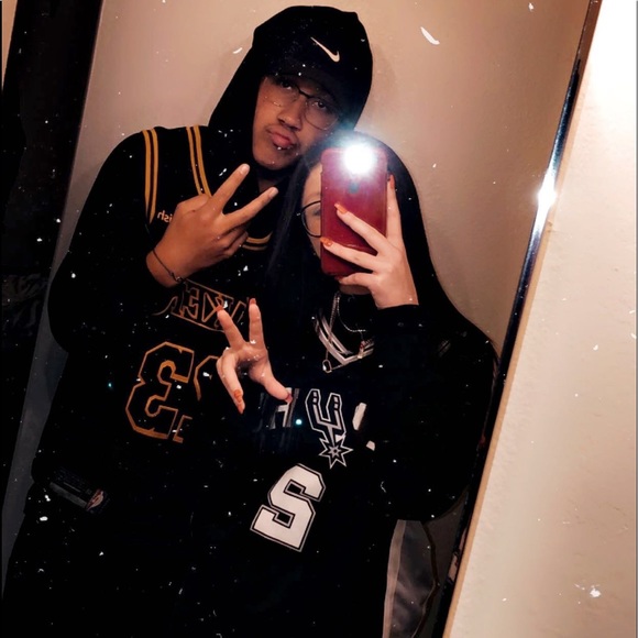 Meet your Posher, Abagail - Picture 1 of 1